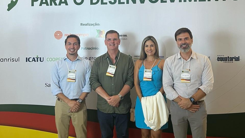 Diretoria Executiva participa do Fórum Novos Horizontes para o Desenvolvimento, em Xangri-Lá