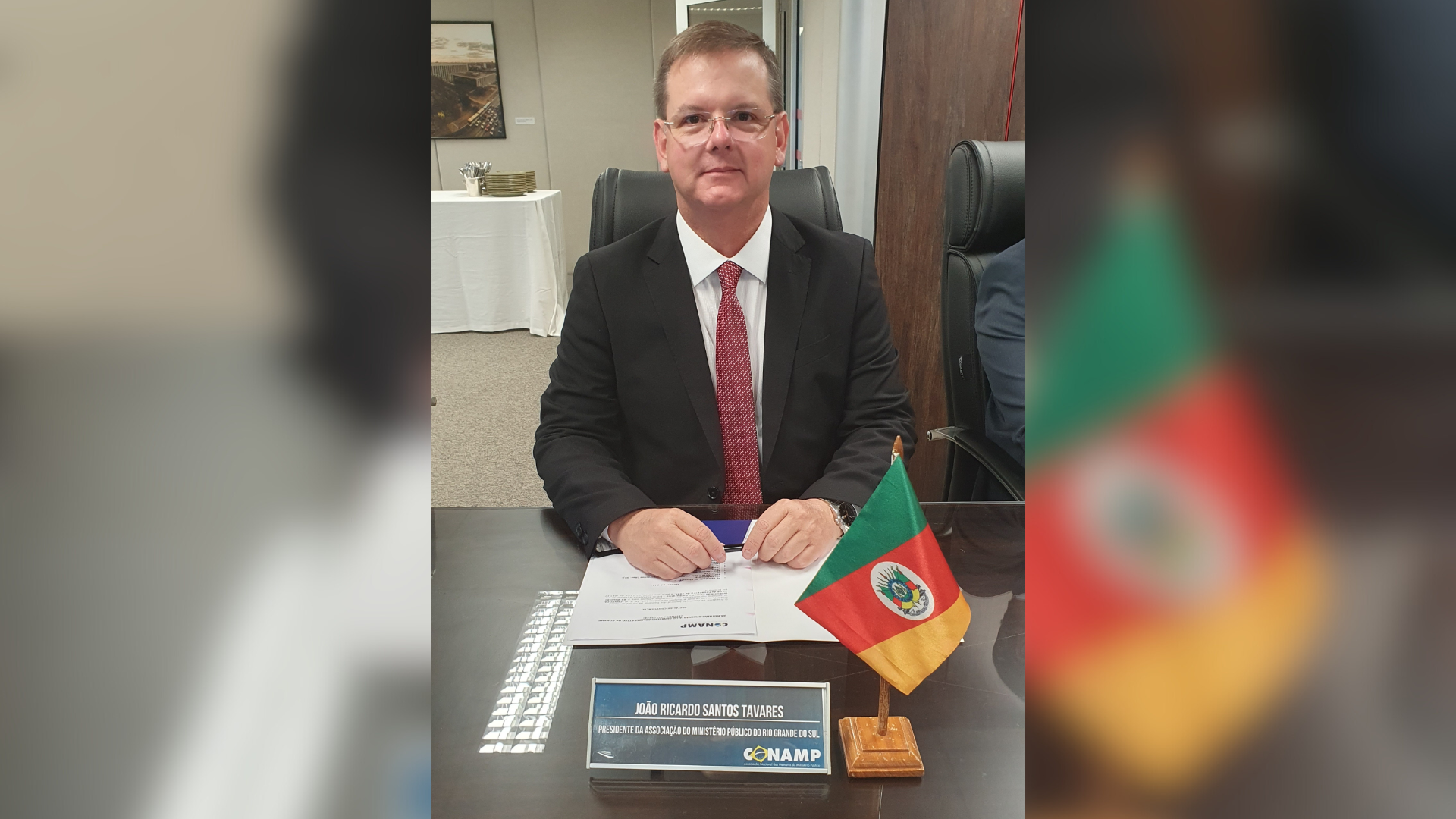 Dr João
