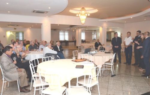amp_4731reduzida_3.jpg